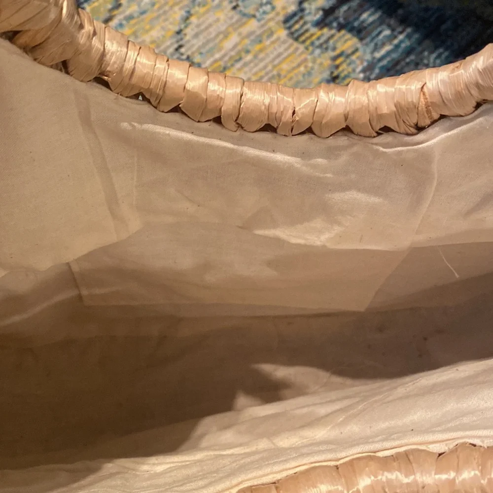 Woven Natural Straw Handbag - Picture 5 of 5